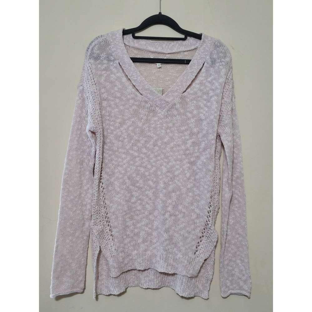 Mudd Womens Sweater Size Medium Pale Pink Pullover V Neck Cut Outs Open Knit NWT
